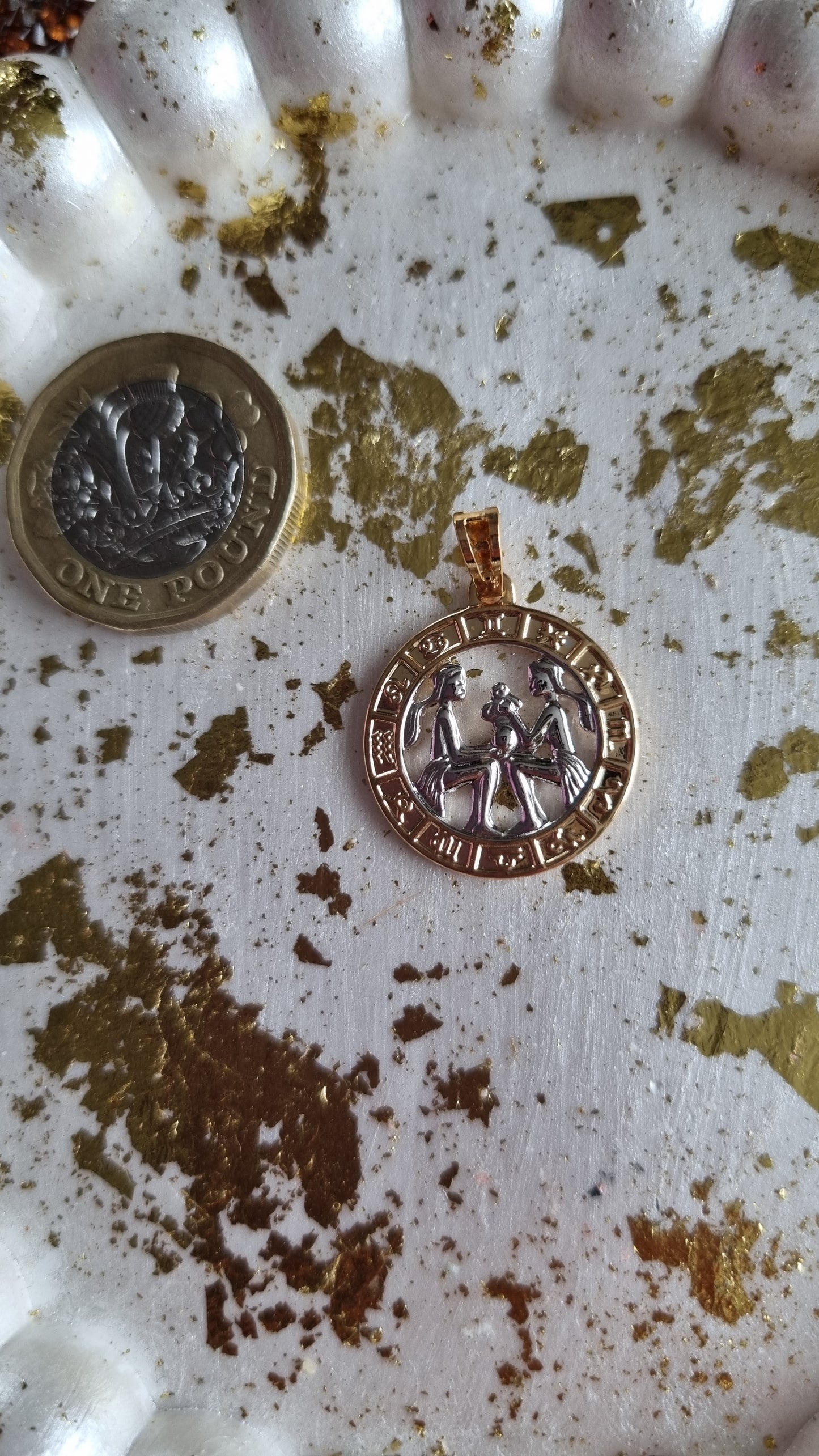 Multicolor gold plated 18kr.& platinum plated colour zodiac