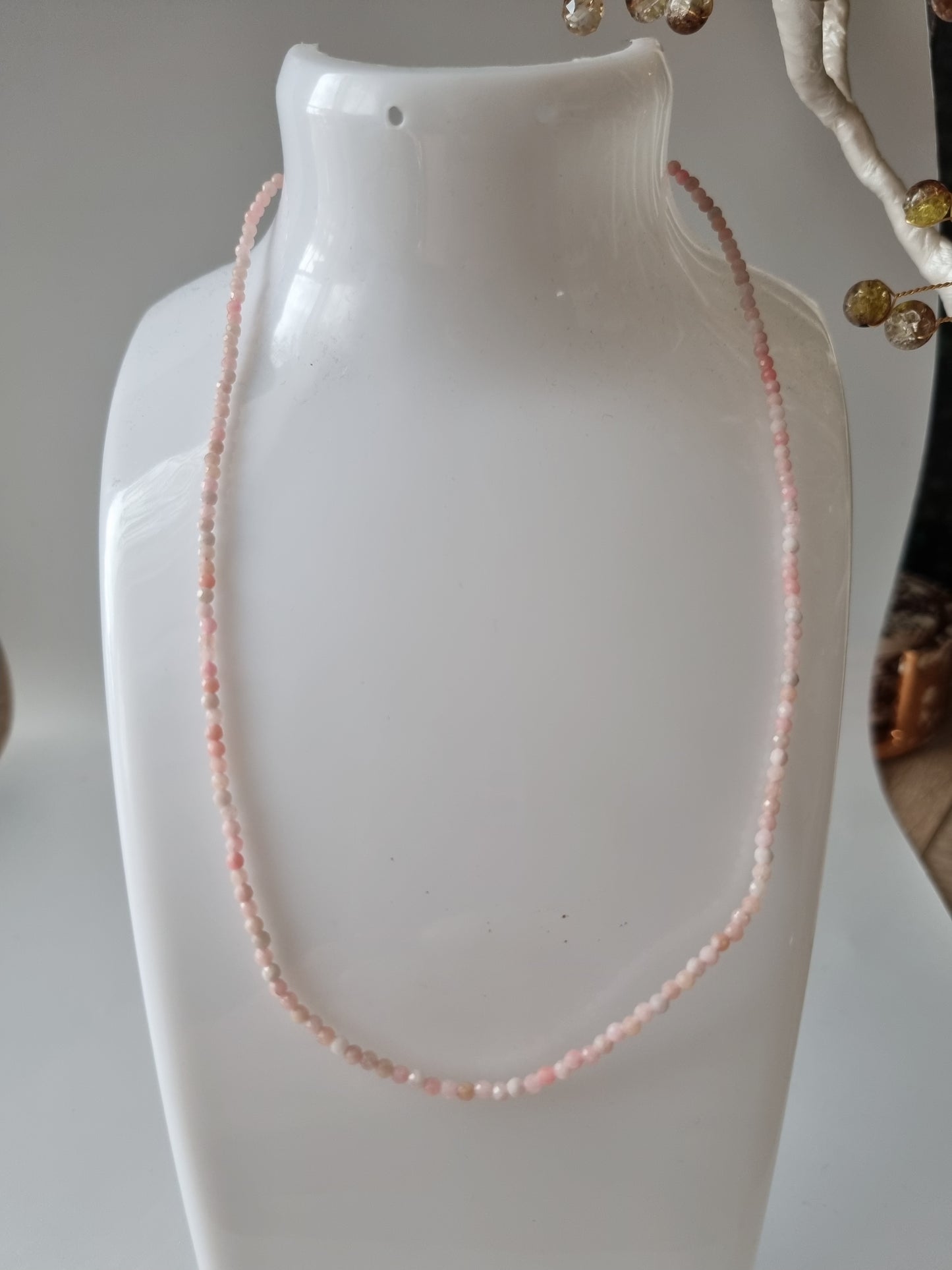 Handmade pink Opal gemstone faceted beads beautiful choker 2-3mm beads