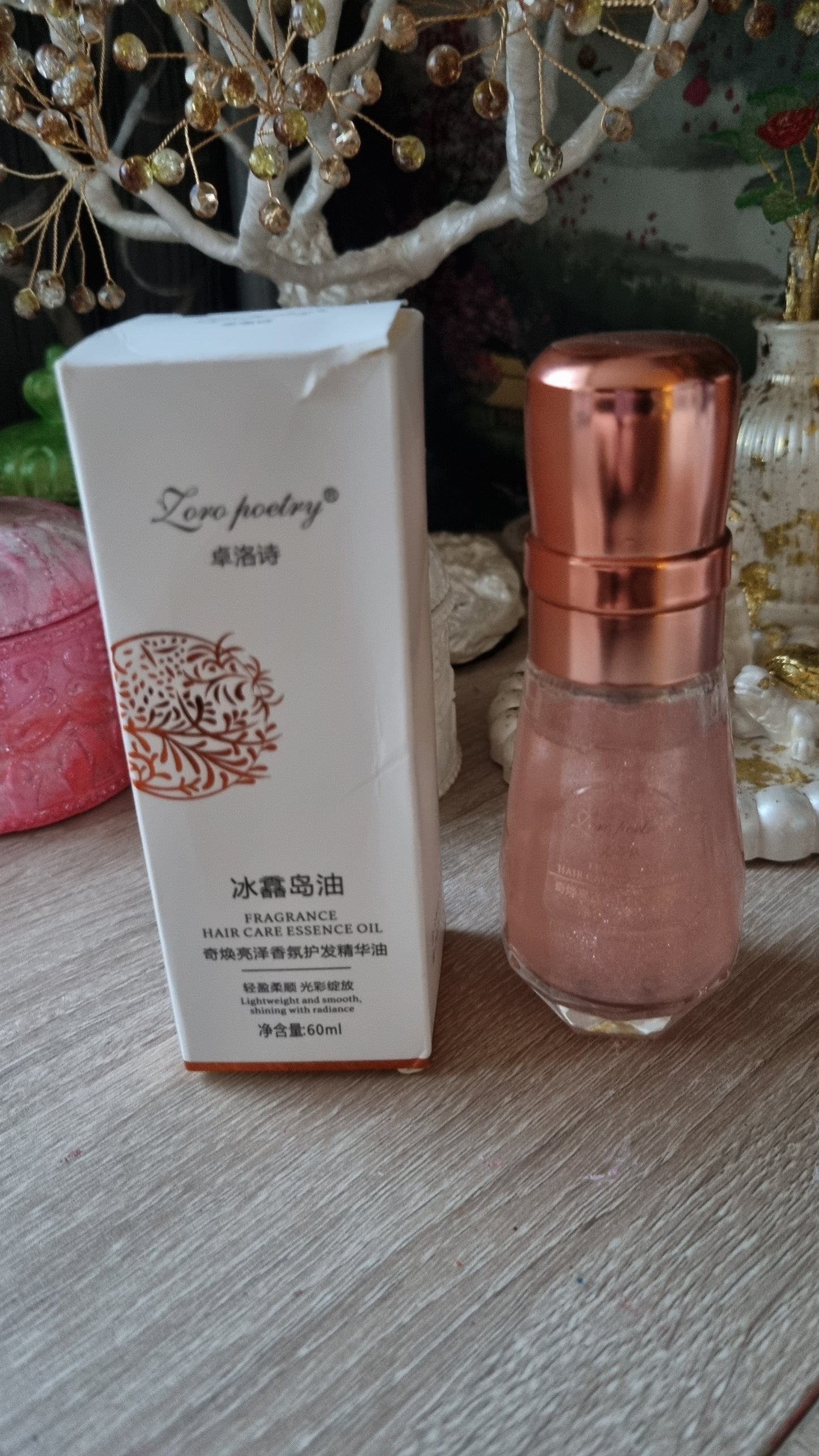 Zoro Poetry Fragrance plaukų serumas