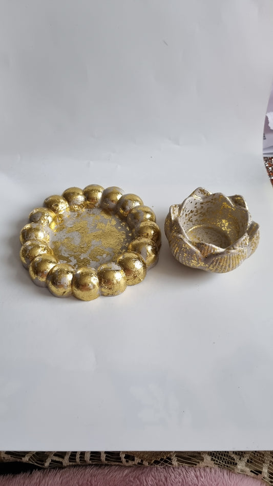 Bubble gypsum tray jewellery  and lotus grey gold color