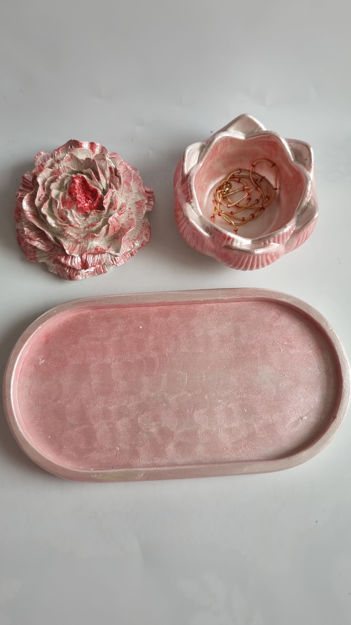 Handmade gypsum decoration jewellery tray pearl pink white color