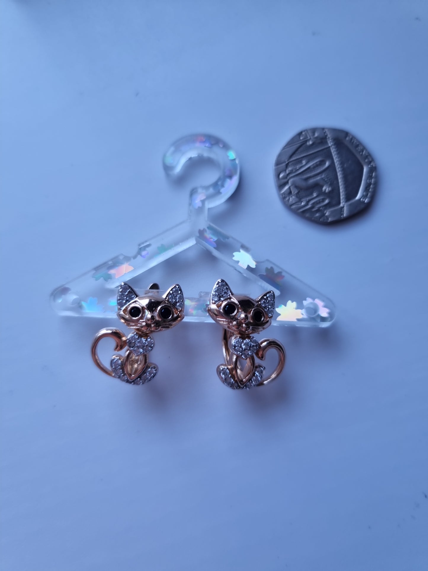 18kr gold plated earings with zircon stones hypoallergenic waterproof