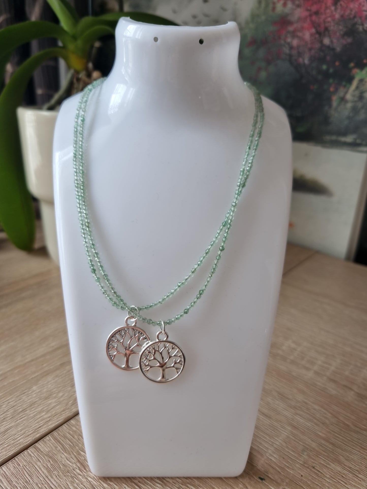 Handmade natural gemstone aventurine faceted beautiful necklace with life tree