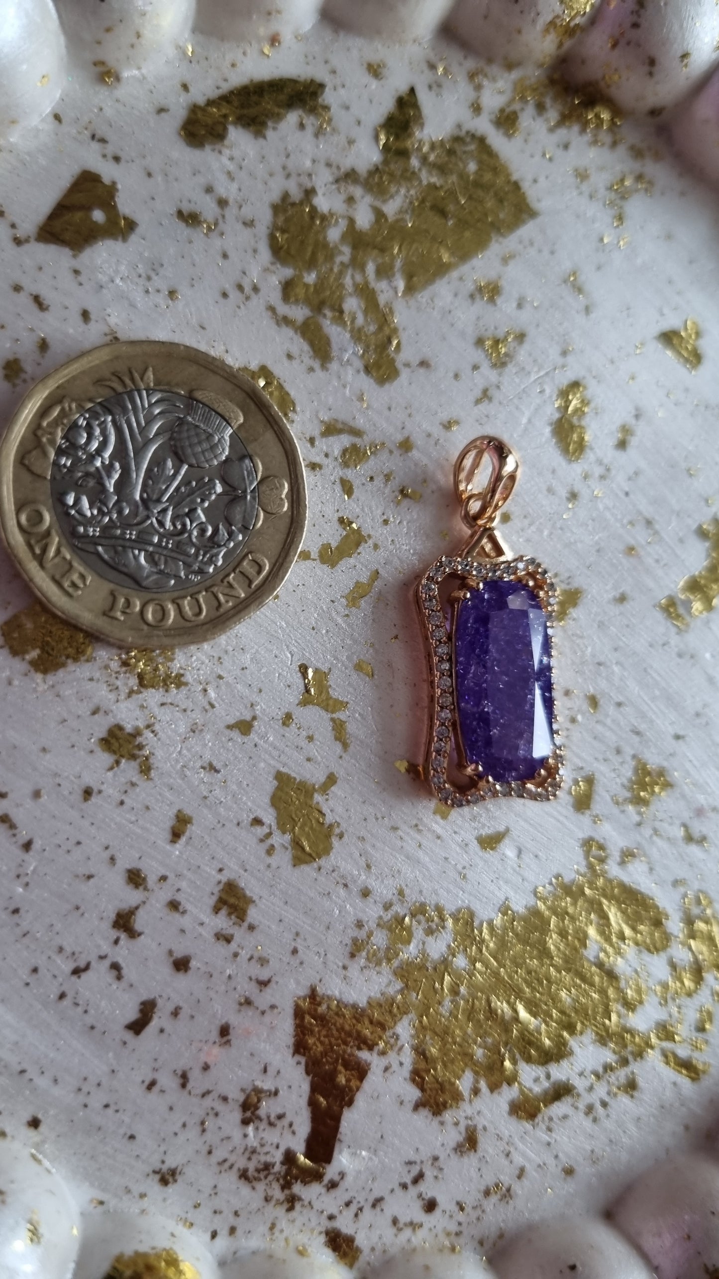 18kr.gold plated pendant with natural ice stone &sw.crystal