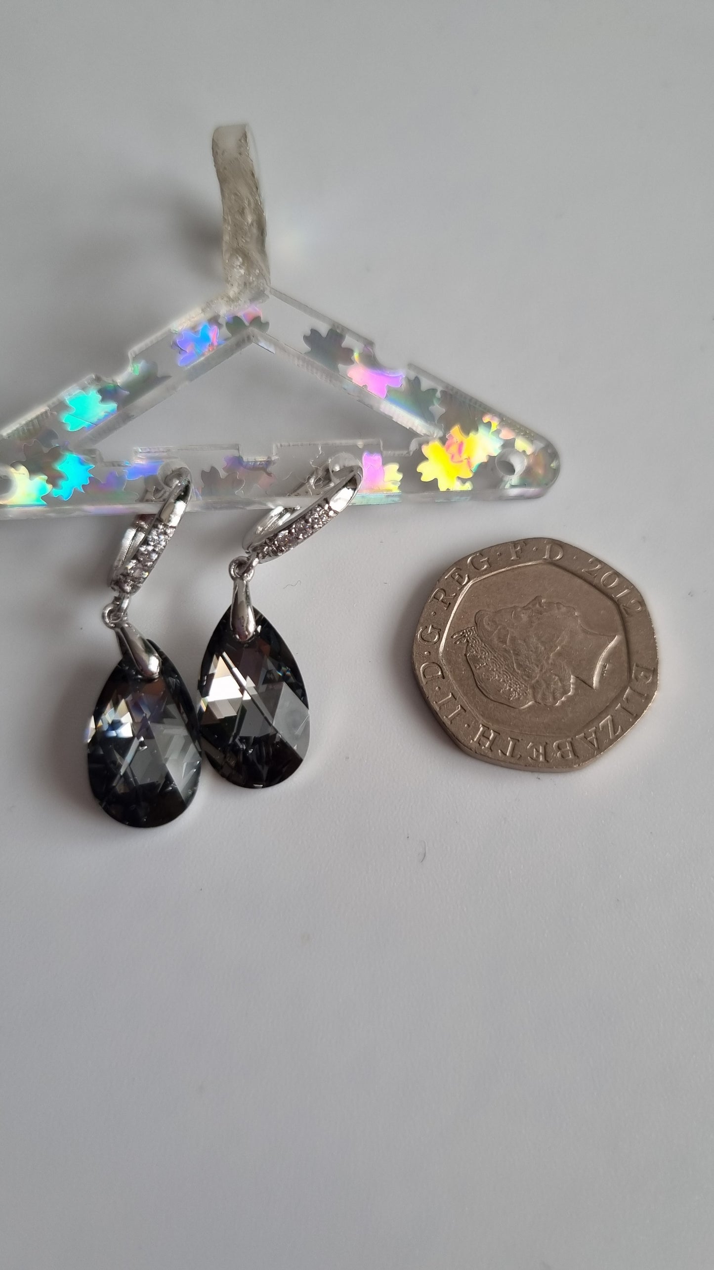 Black Swarovski crystal earrings waterproof free nickel platinum plated earrings  beautiful