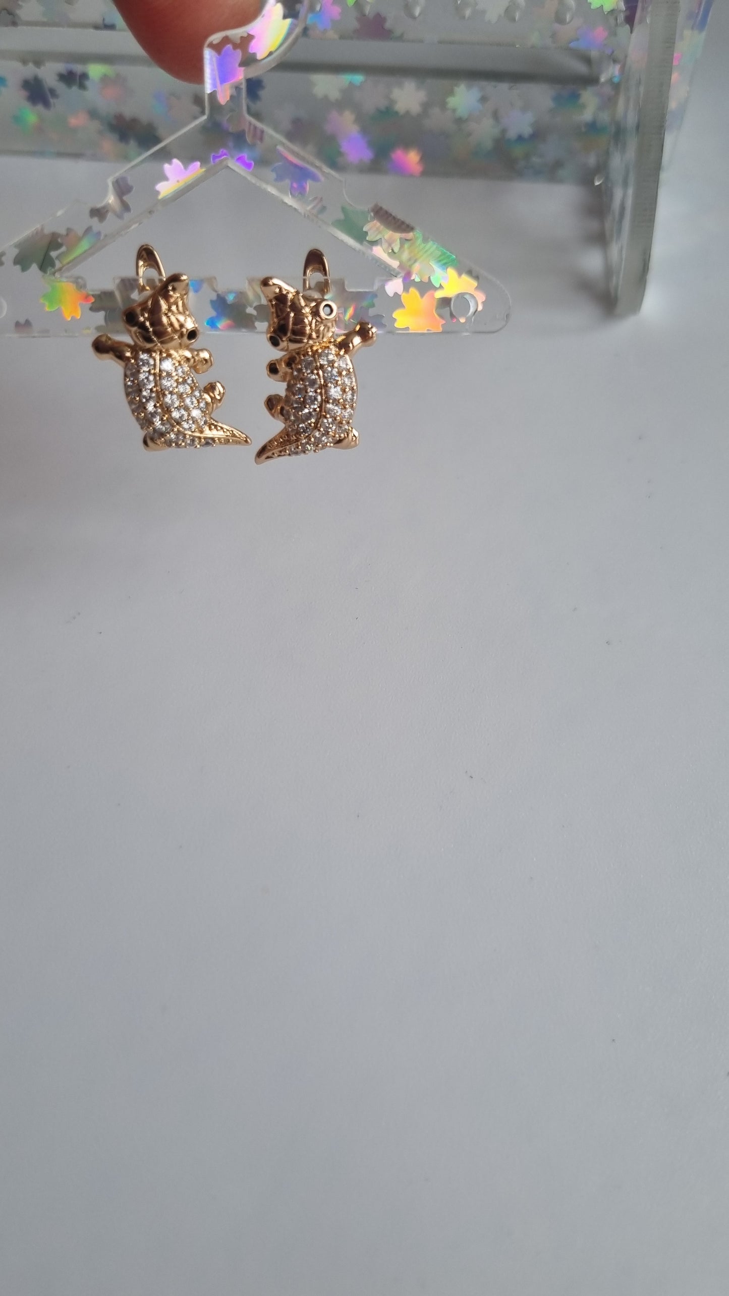 18kr .gold Plated earrings with zircon crystals very beautiful hypoallergenic