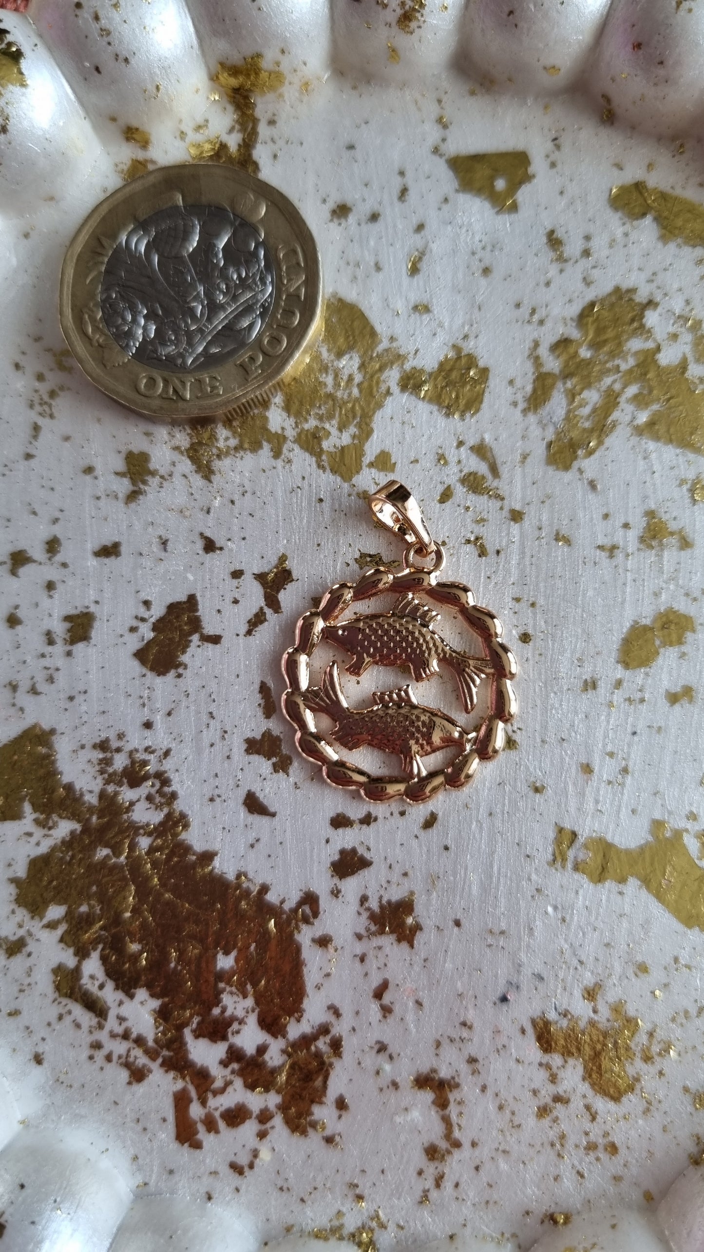 Zodiac 18kr.gold plated pendant