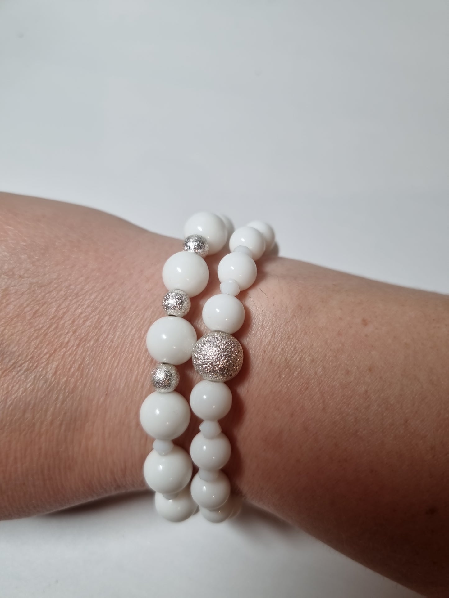 Handmade bracelets from gemstones white  agate beads with silver color pendant Stretchy bracelet