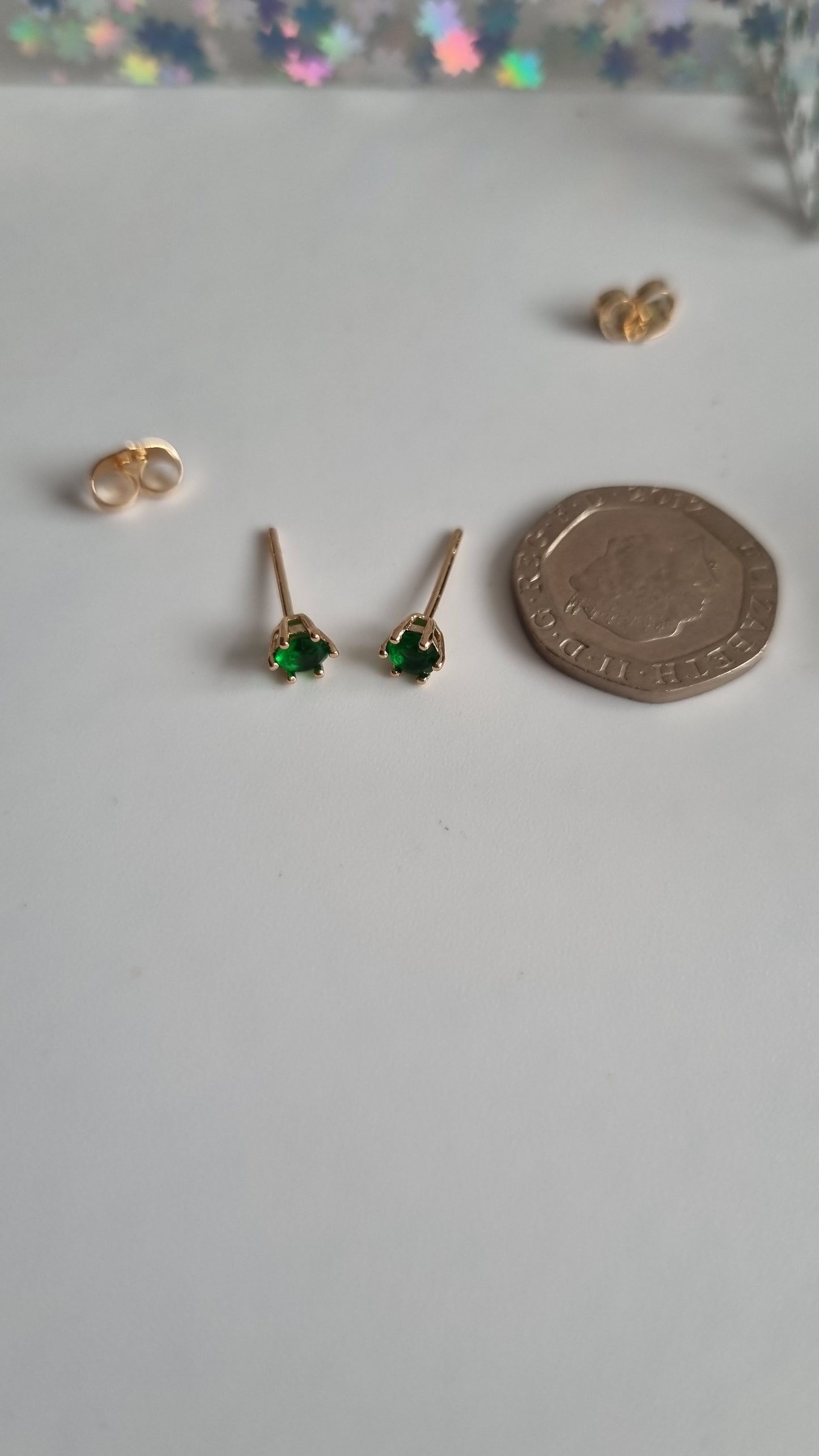 18kr gold plated earings stud with green colour zircon stone free nickel hypoallergenic waterproof