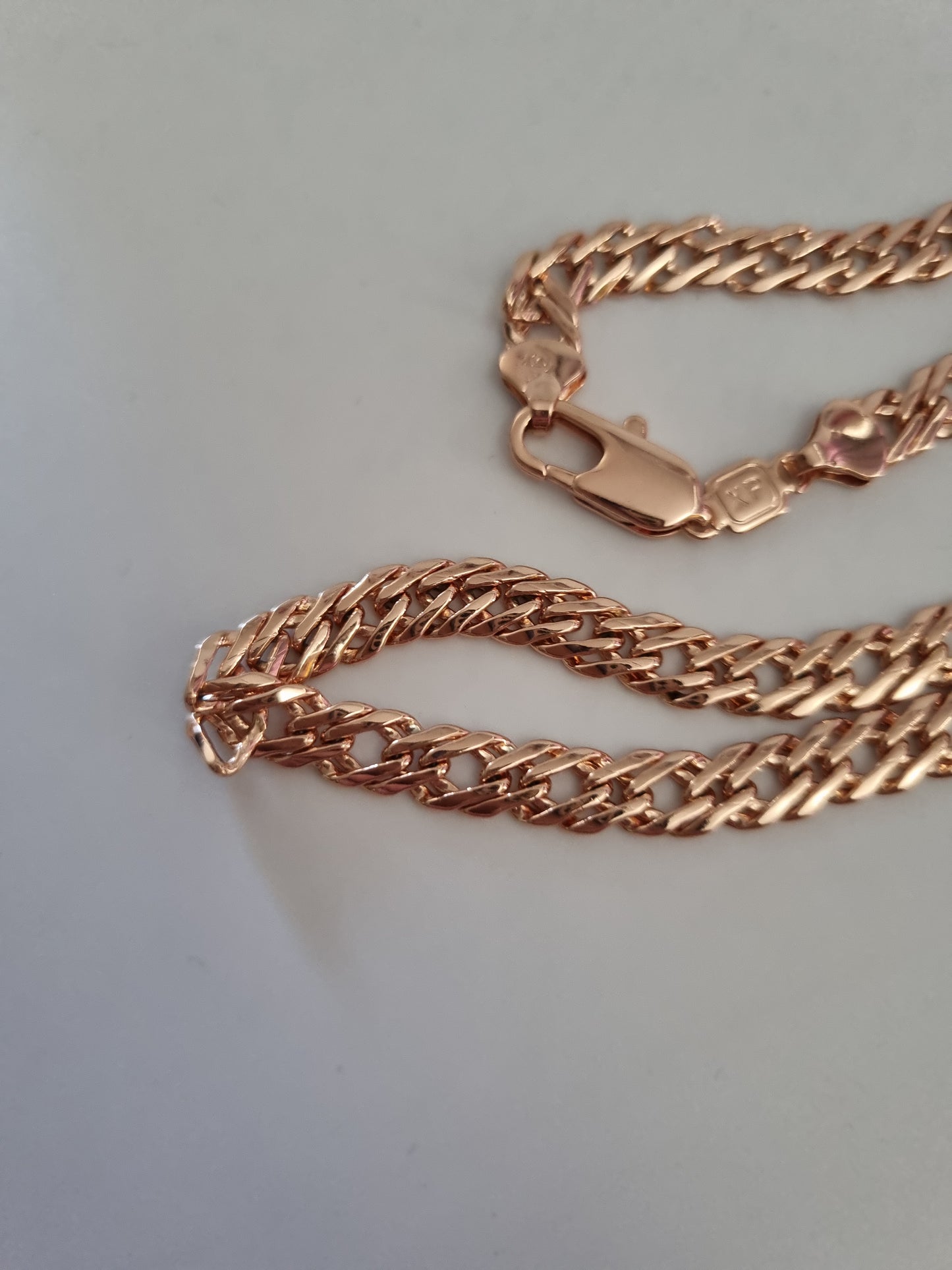 Rose gold plated chain unisex waterproof hypoallergenic free nickel