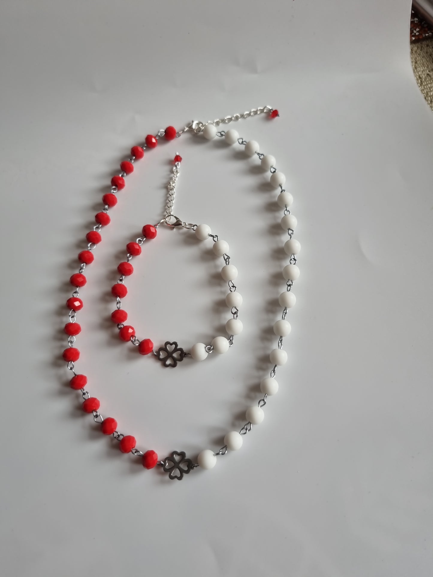 Handmade set natural Stone agate beads and glass beads faceted red silver color