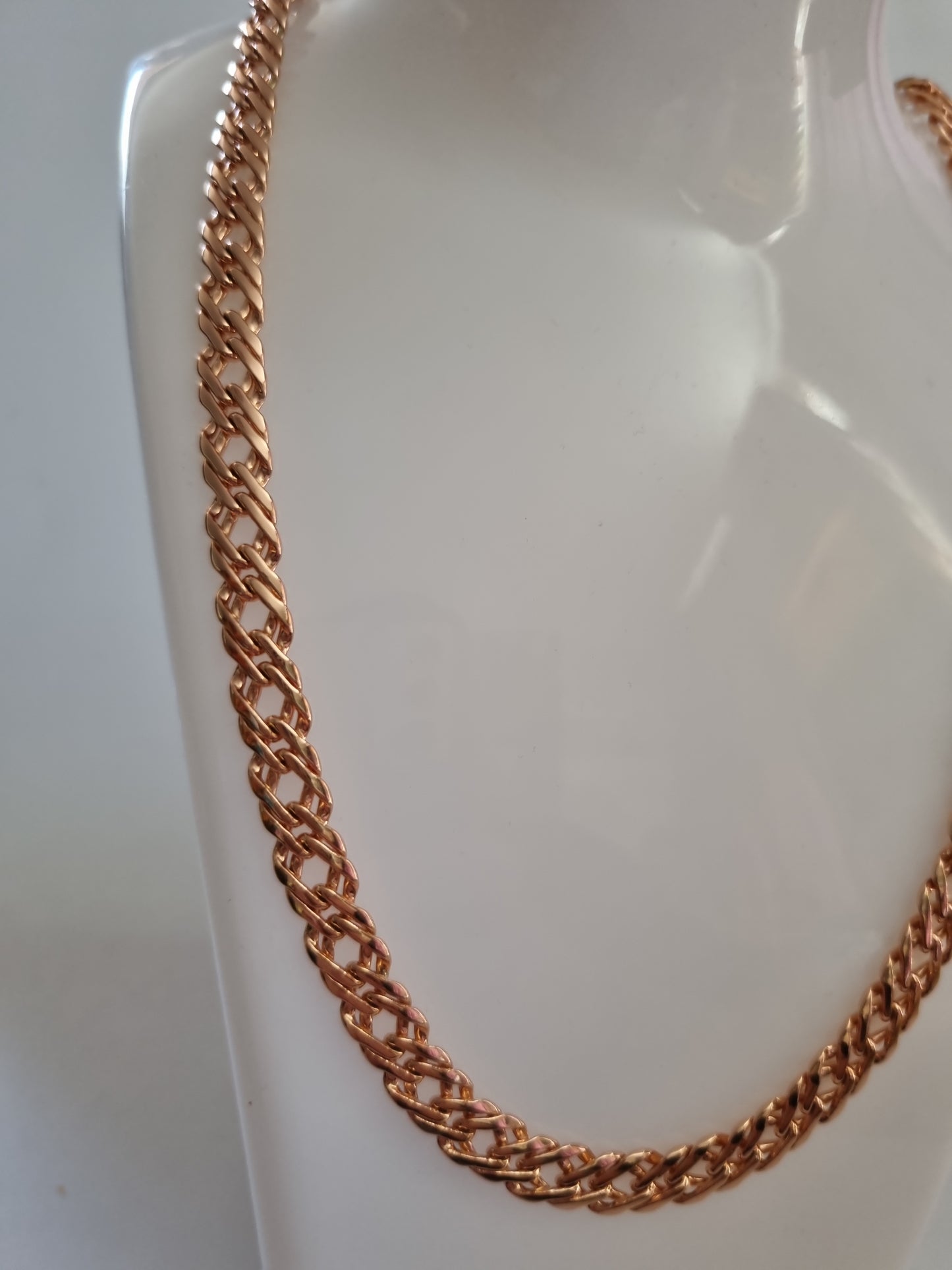 Rose gold plated chain unisex waterproof hypoallergenic free nickel