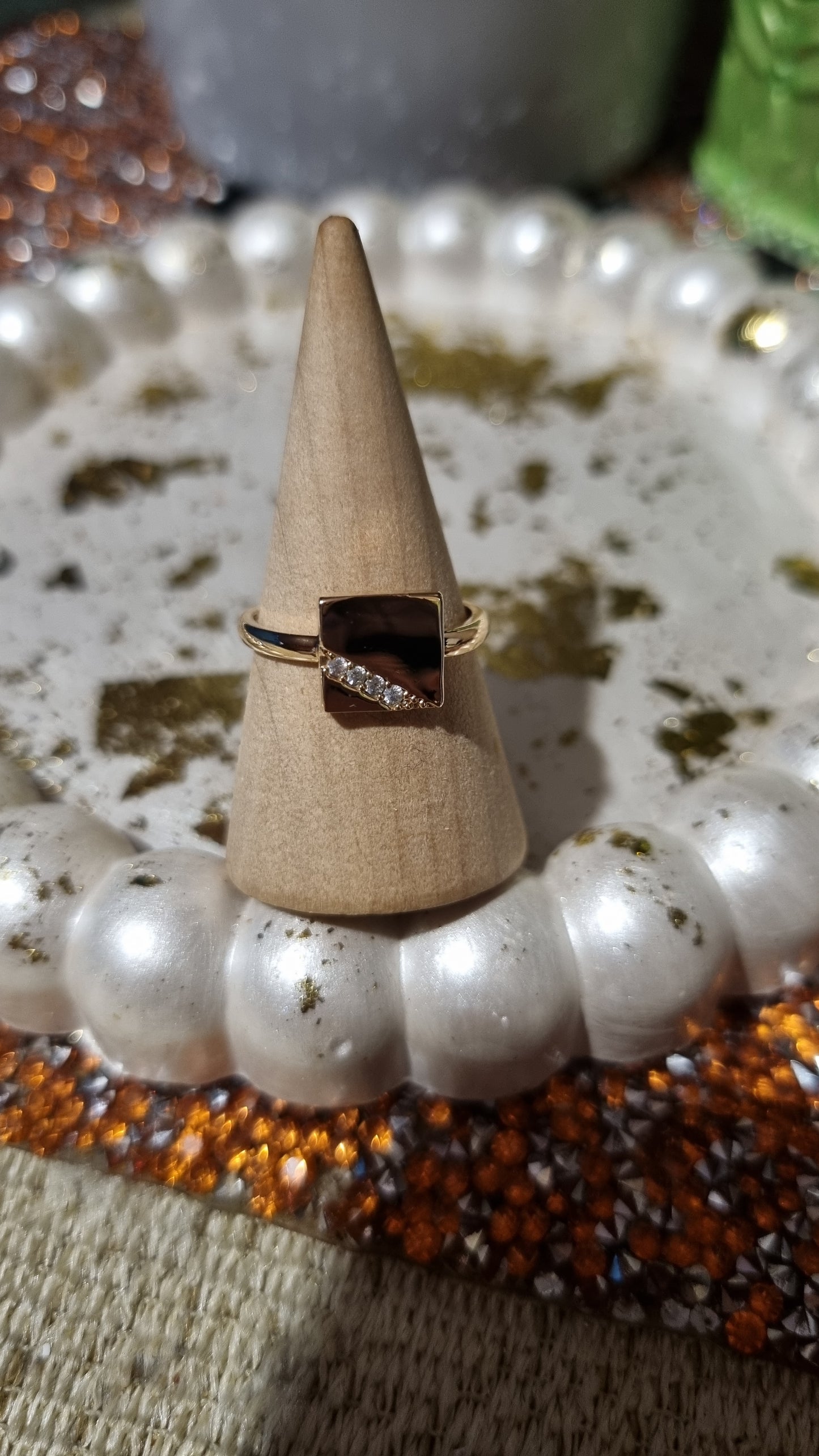 18kr.Gold plated rings with zircon stone