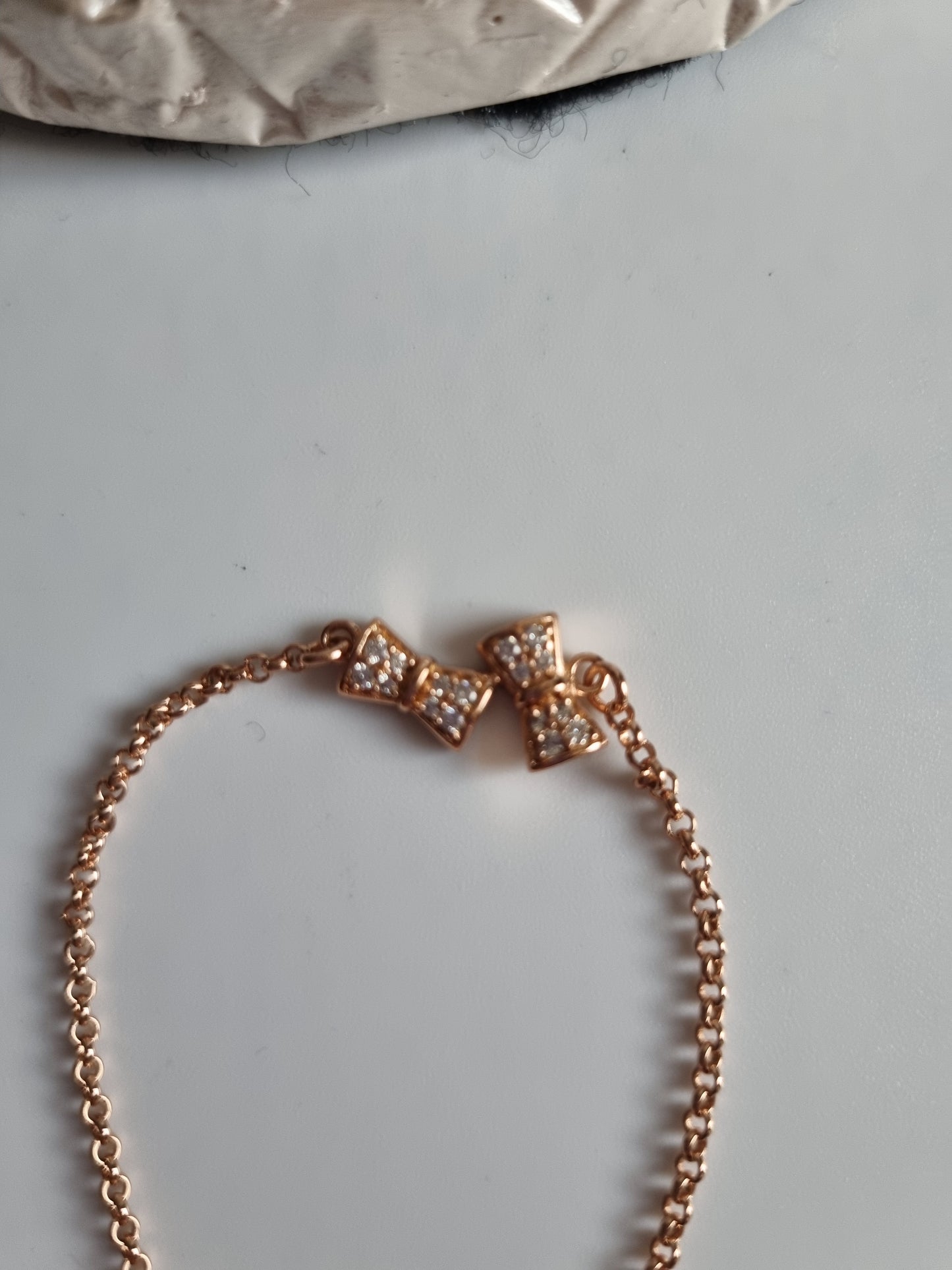 Rose gold plated chain bracelet with zircon crystals hypoallergenic