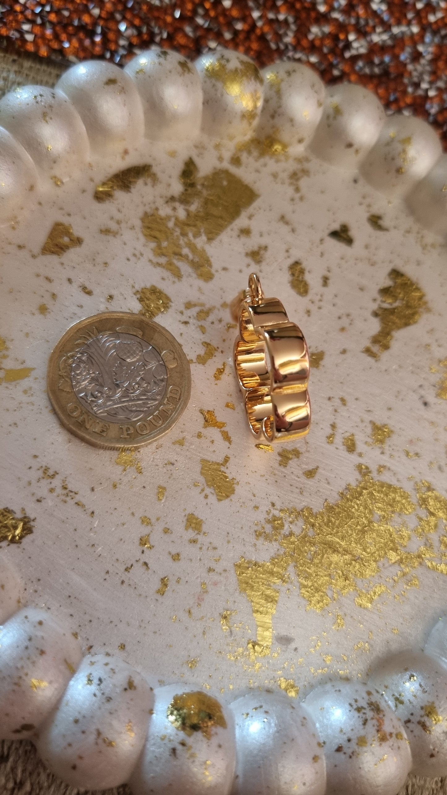 18kr.gold plated copper metal pendant