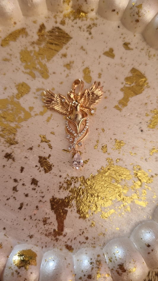 18 kr.gold plated angel pendant with zircon stone